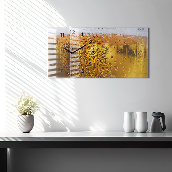 Horizontal wall clock A mug of beer