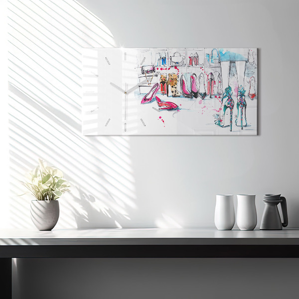 Horizontal wall clock The element of femininity