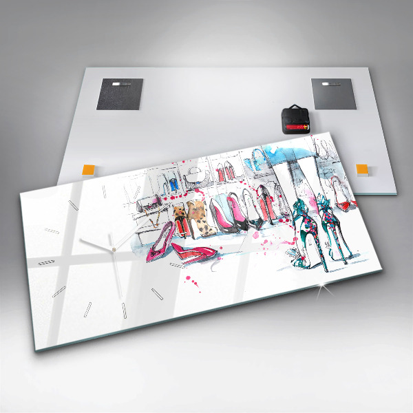 Horizontal wall clock The element of femininity