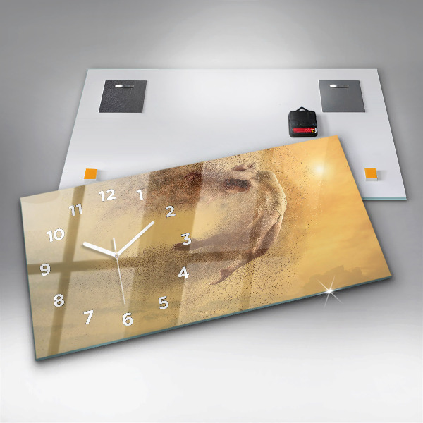 Horizontal wall clock Woman in figure