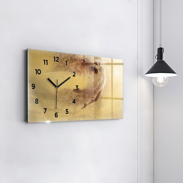 Horizontal wall clock Woman in figure