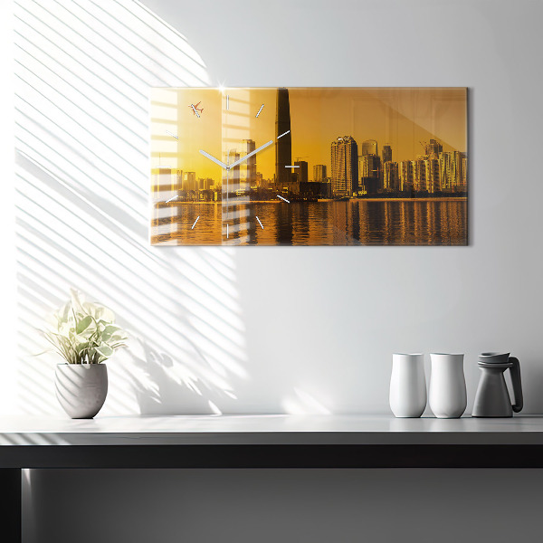Horizontal wall clock Zhujiang River China