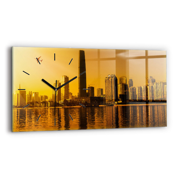 Horizontal wall clock Zhujiang River China