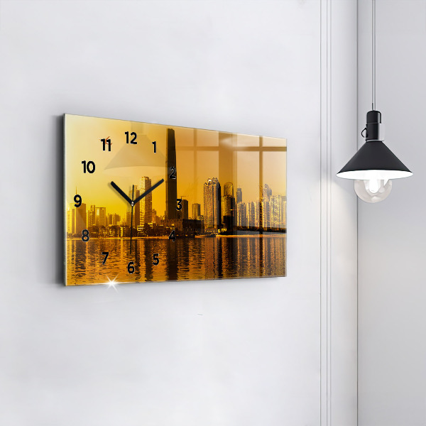 Horizontal wall clock Zhujiang River China