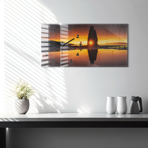 Horizontal wall clock Runner and sunset