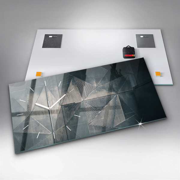 Horizontal wall clock Metal abstract triangles