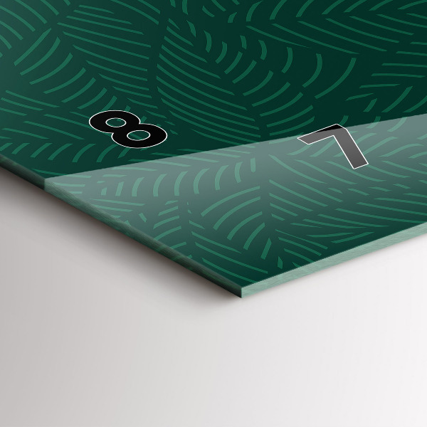 Horizontal wall clock Leaf pattern