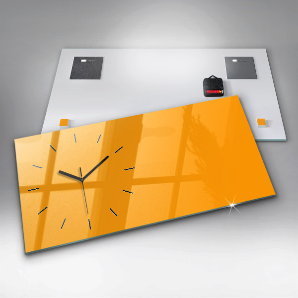 Horizontal wall clock Color golden yellow