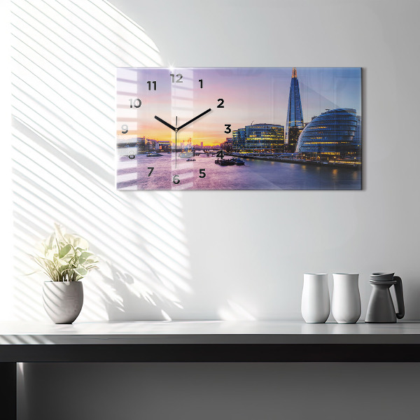Horizontal wall clock View of London