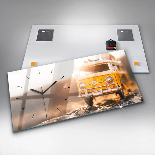 Horizontal wall clock Car on vacation