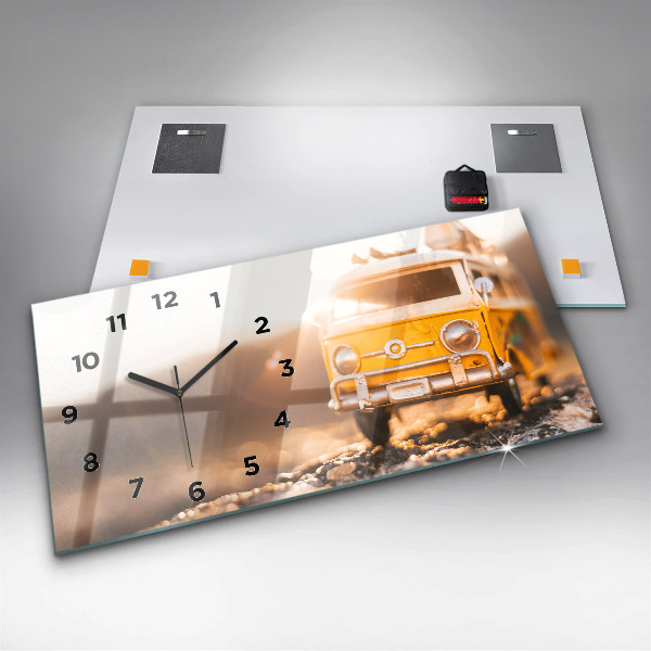 Horizontal wall clock Car on vacation