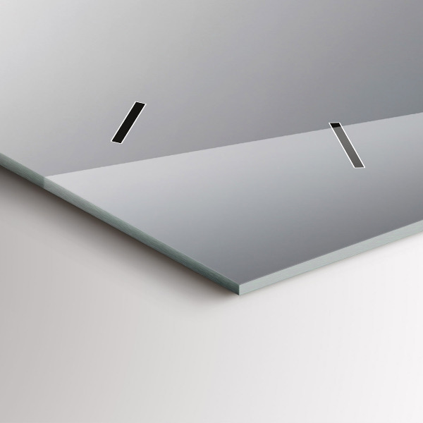 Horizontal wall clock A glass of red wine