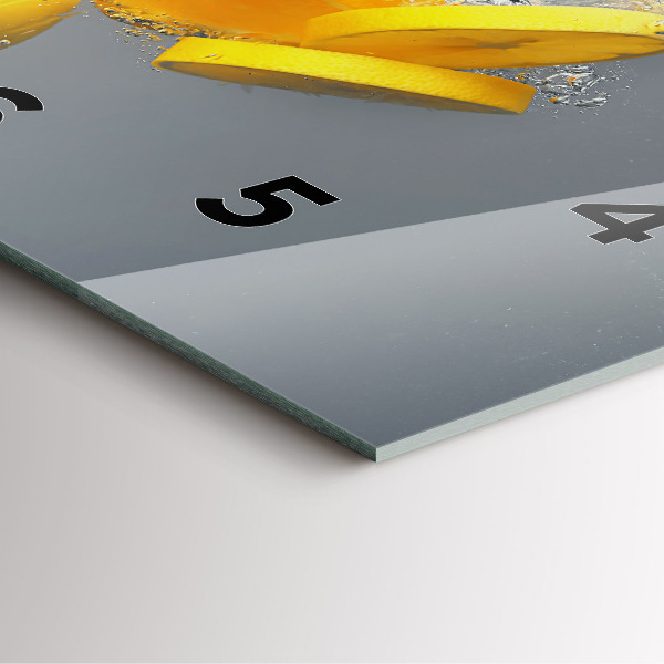 Square wall clock Citrus in water