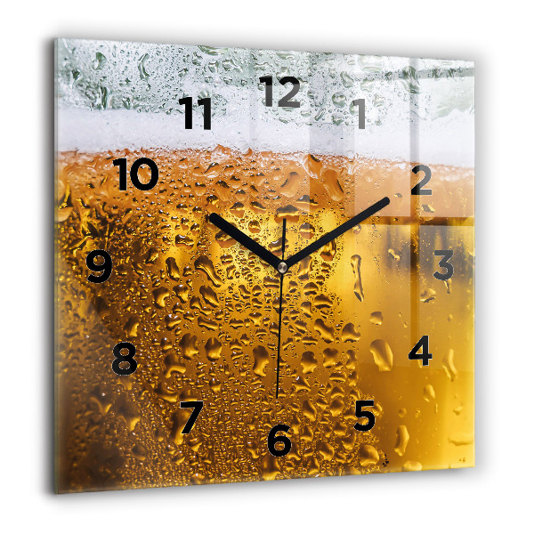 Square wall clock A mug of beer