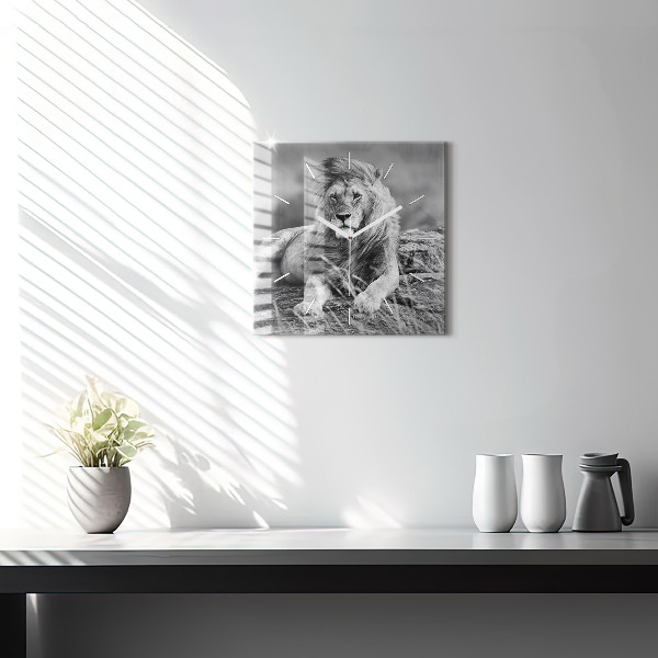 Square wall clock Abstraction - Lion