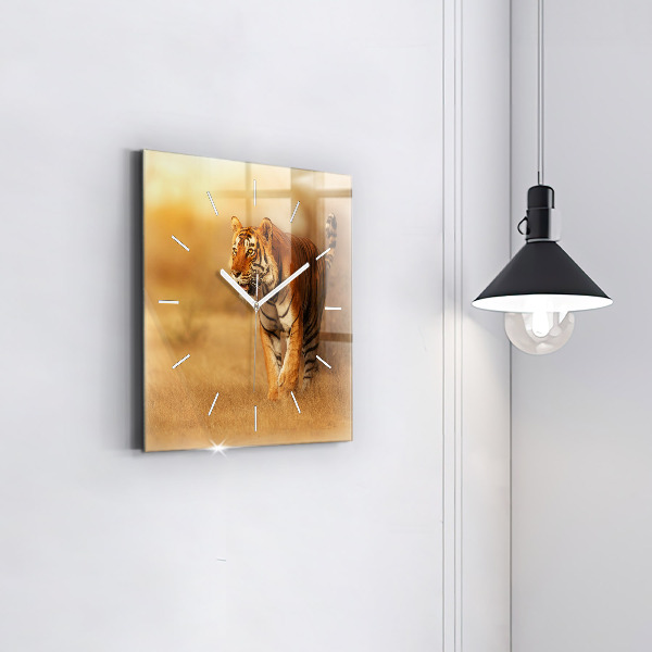 Square wall clock Hunting Tiger