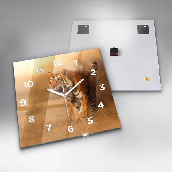 Square wall clock Hunting Tiger