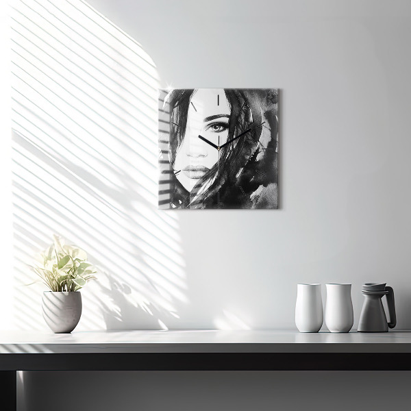 Square wall clock Portrait of a woman