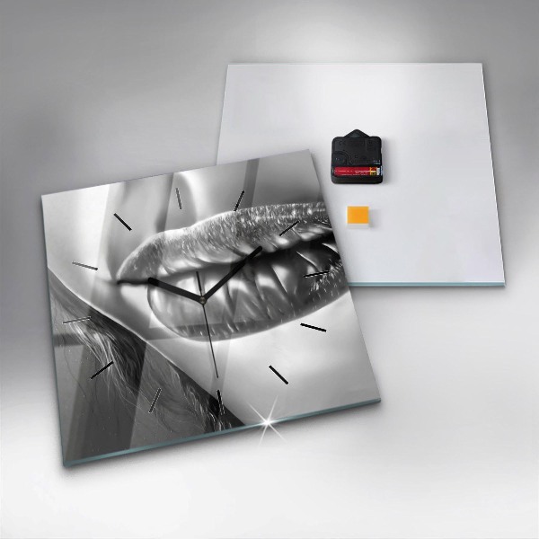 Square wall clock Woman's lips