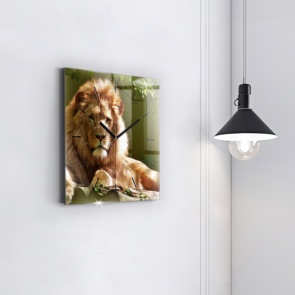Square wall clock Portrait of a Lion