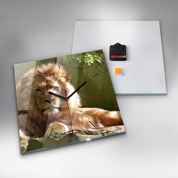 Square wall clock Portrait of a Lion