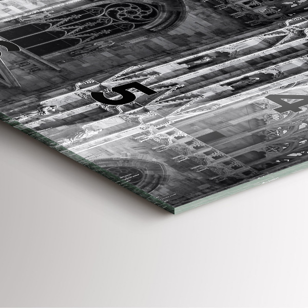 Square wall clock Milan Cathedral