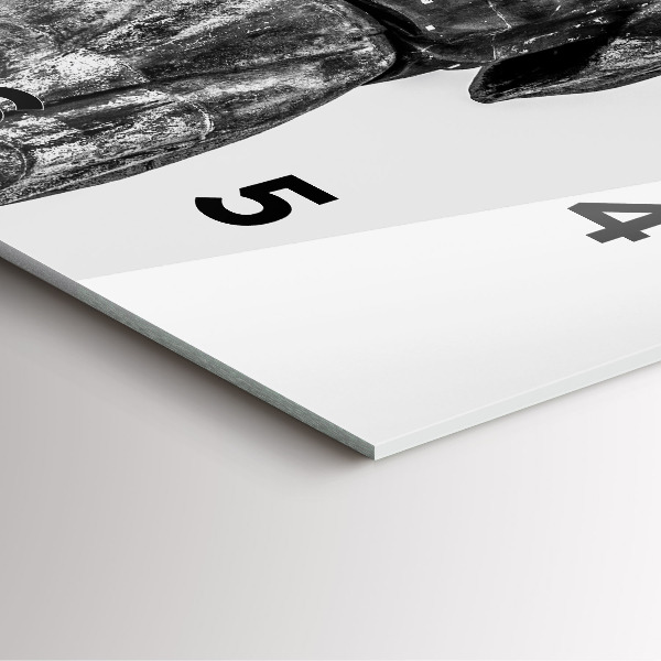 Square wall clock Statue of Liberty in Budapest