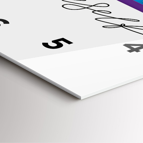 Square wall clock The inscription Be yourself