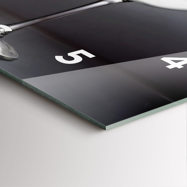 Square wall clock Glass of wine