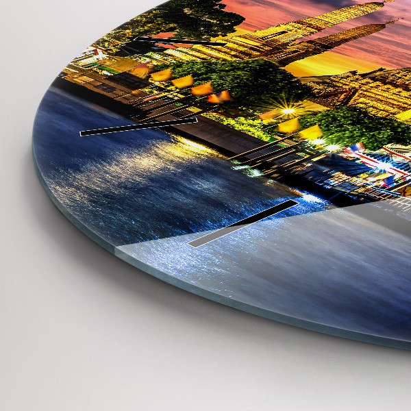 Round glass wall clock Temple in Bangkok